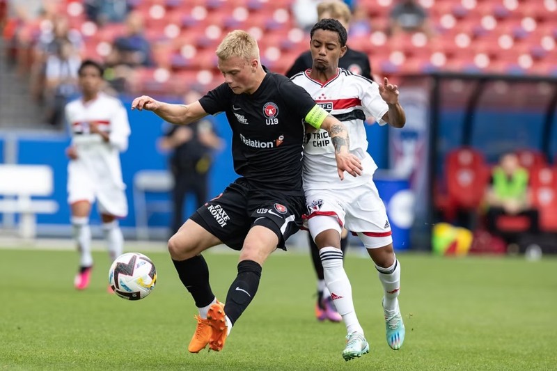 Nhận định, Soi kèo Aarhus vs Midtjylland 21h00 ngày 03/08: Khách lấn chủ - Ảnh 1