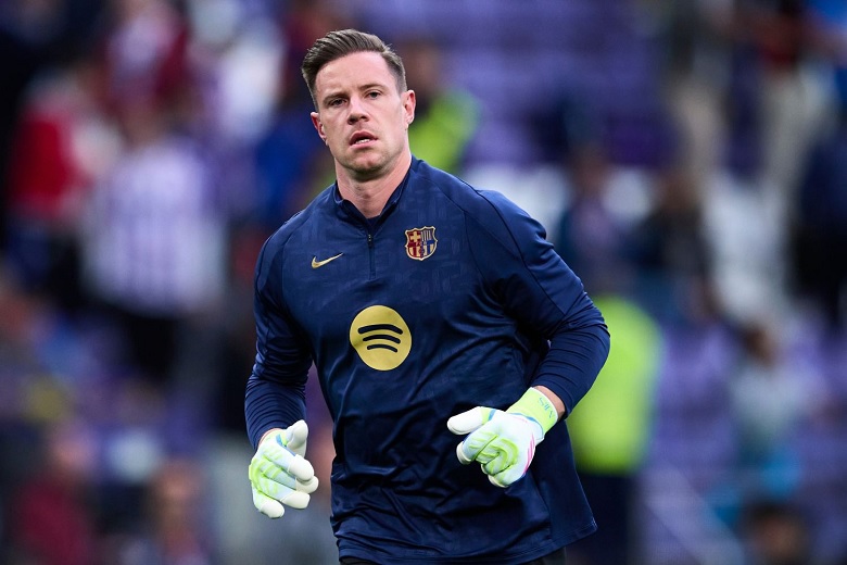 Ter Stegen ‘phá’ Barcelona vụ đăng ký Joan Garcia - Ảnh 1