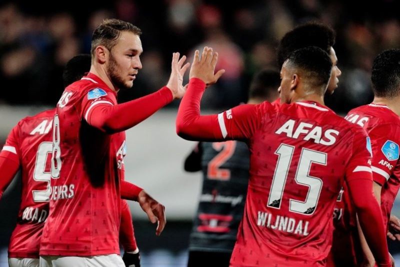 AZ Alkmaar tiếp Groningen tại AFAS Stadion vòng 1 Eredivisie 10/08