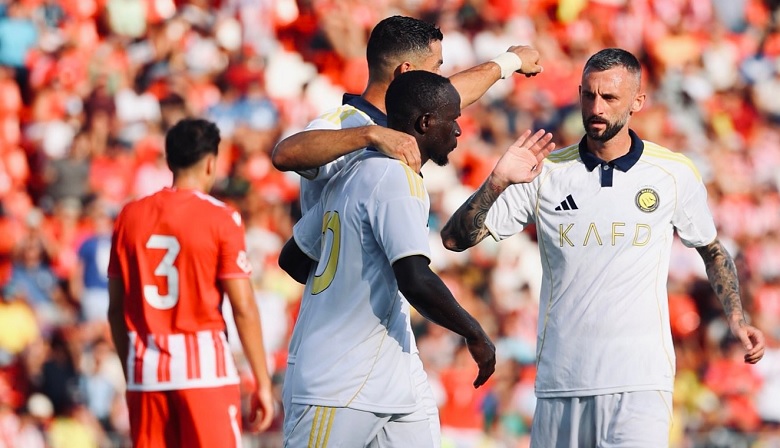 Ronaldo ghi 2 bàn, Al Nassr vẫn thua đội hạng 2 Tây Ban Nha - Ảnh 1