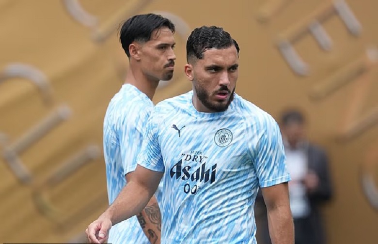 UEFA ra luật gắt, Man City tính ‘trảm’ 5 ngôi sao - Ảnh 1