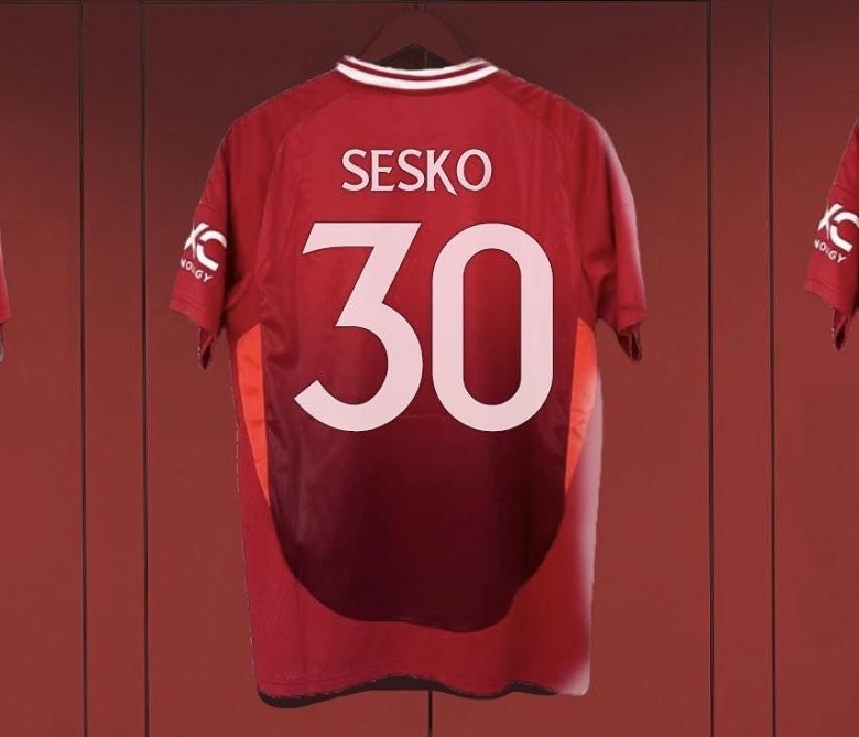 MU ưu ái hết cỡ, trao Sesko số áo từng gắn bó ở Leipzig - Ảnh 1