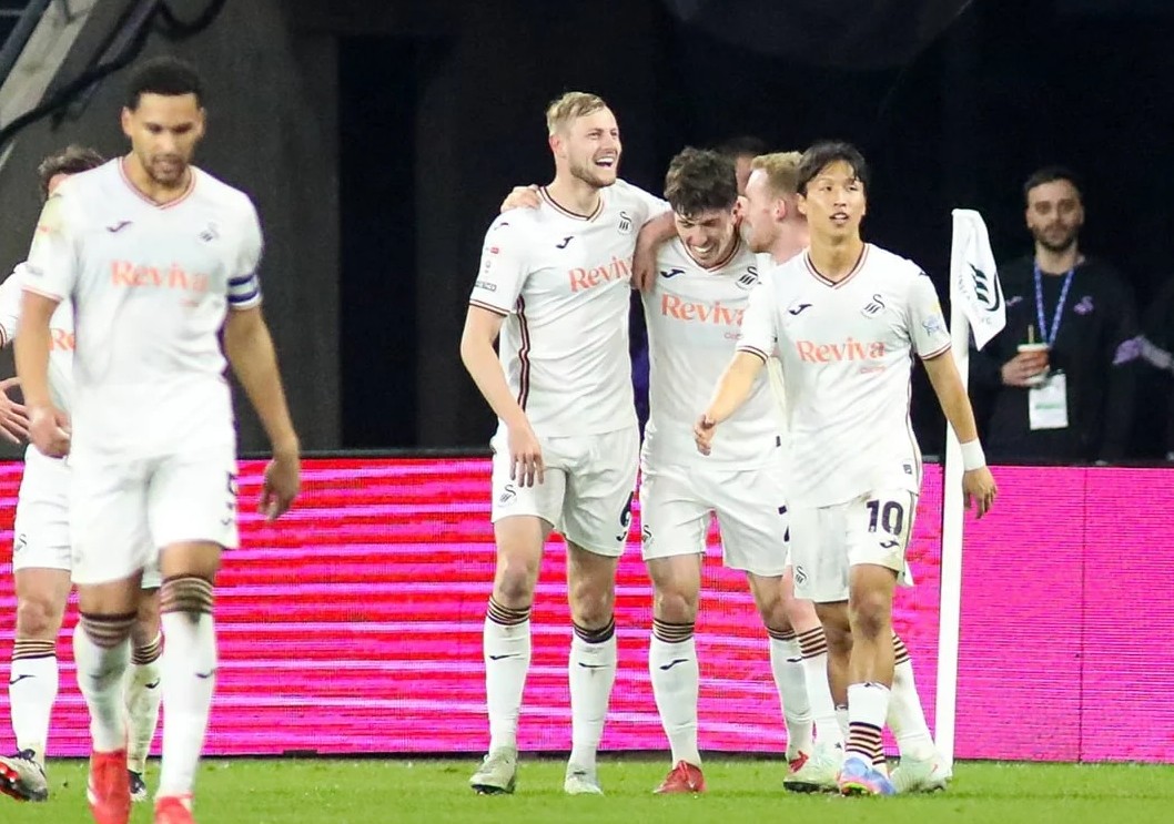 Nhận định, Soi kèo Swansea City vs Crawley Town, 1h ngày 13/08: Chủ nhà áp đảo - Ảnh 4
