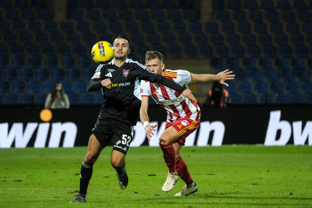 Nhận định, Soi kèo AVS Futebol vs Casa Pia, 21h30 ngày 15/8: Chủ nhà lún sâu - Ảnh 4