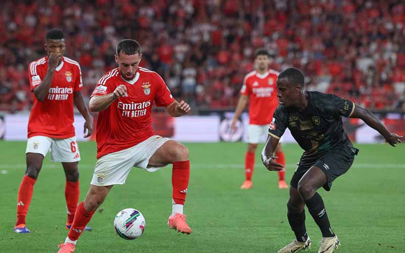 Nhận định, Soi kèo Estrela Amadora vs Benfica 2h30 ngày 17/8: Khó cản bước Đại Bàng - Ảnh 1