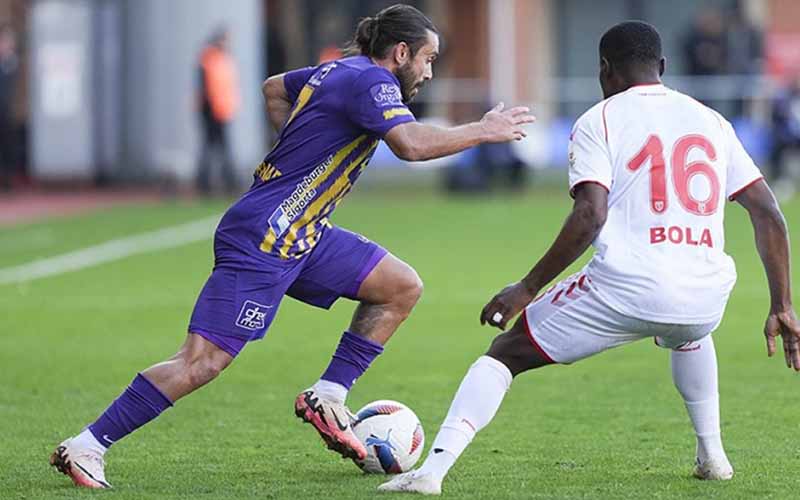 Nhận định, Soi kèo Besiktas vs Eyupspor 1h30 ngày 18/8: Thử thách bất ngờ - Ảnh 1