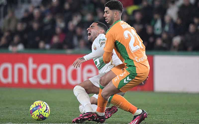 Nhận định, Soi kèo Elche vs Real Betis 2h00 ngày 19/8: Đội khách gặp khó - Ảnh 1