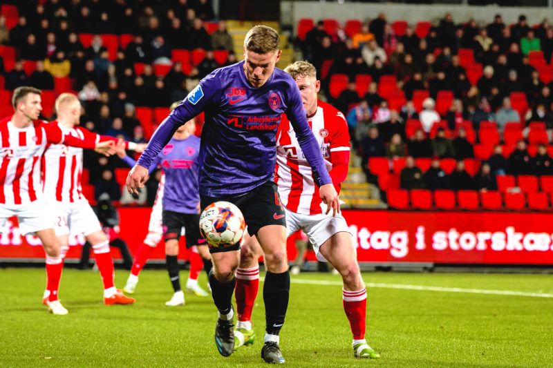 Nhận định, Soi kèo Esbjerg vs Aalborg 00h00 ngày 20/08: Khách lấn chủ - Ảnh 1