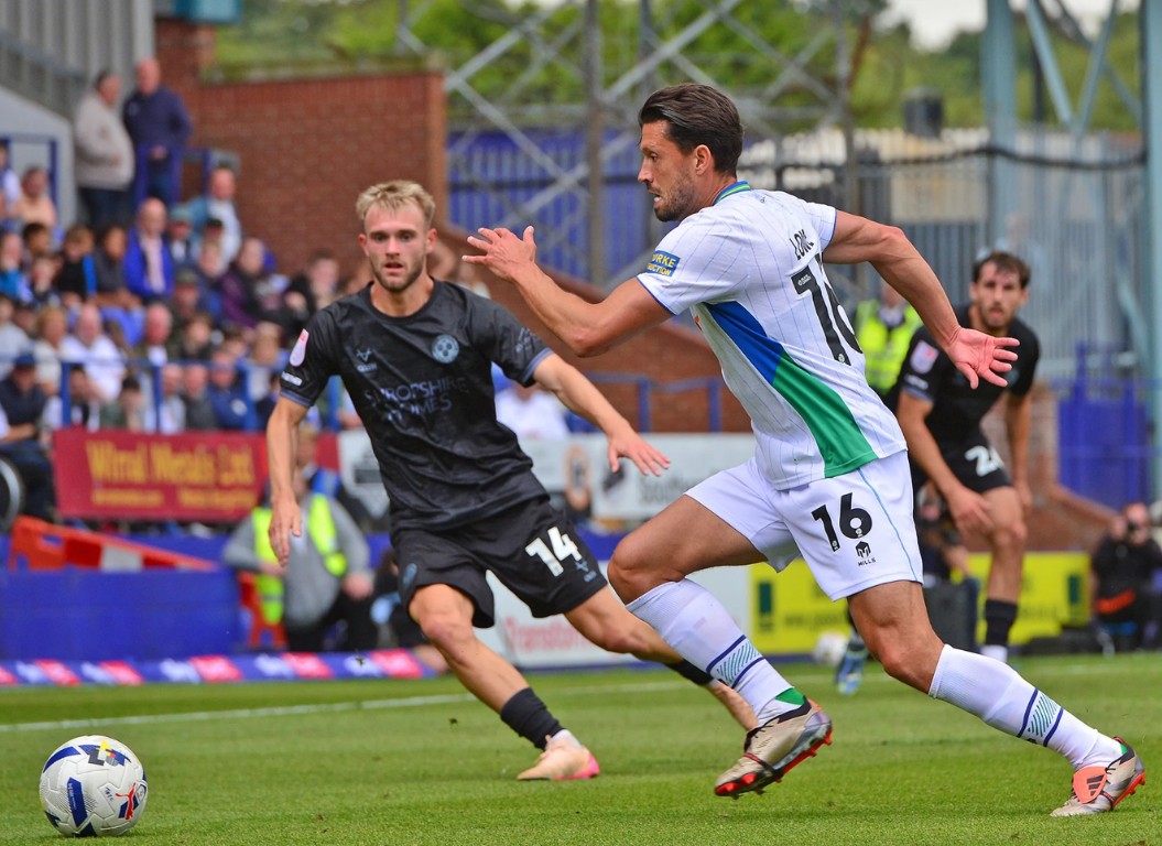 Nhận định, Soi kèo Tranmere Rovers vs Burton Albion, 1h45 ngày 20/08: Rượt đuổi kịch tính - Ảnh 1