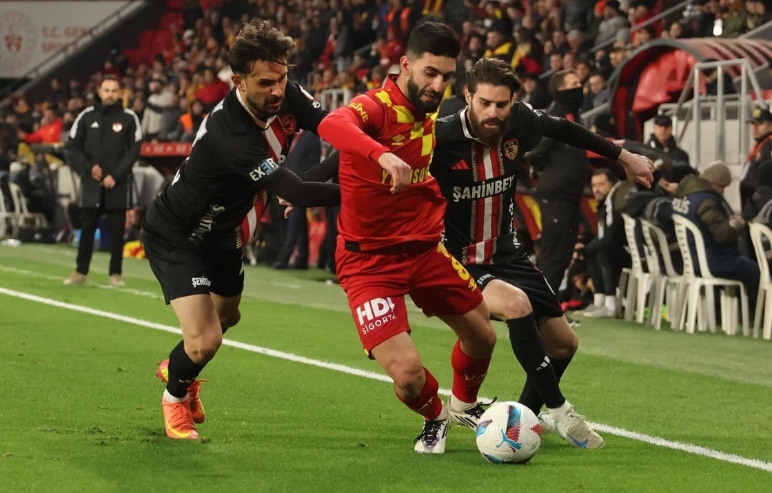 Nhận định, Soi kèo Fatih Karagumruk vs Goztepe, 1h30 ngày 23/08: Đấu trí căng thẳng - Ảnh 2