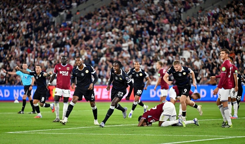 Estevao ghi dấu ấn, Chelsea ngược dòng hủy diệt West Ham - Ảnh 2