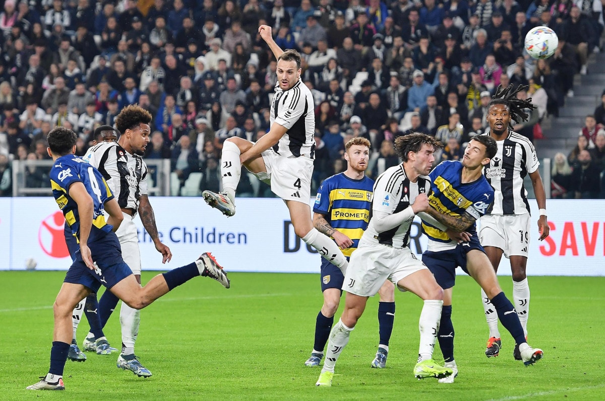 Soi kèo phạt góc Juventus vs Parma, 1h45 ngày 25/08 - Ảnh 7