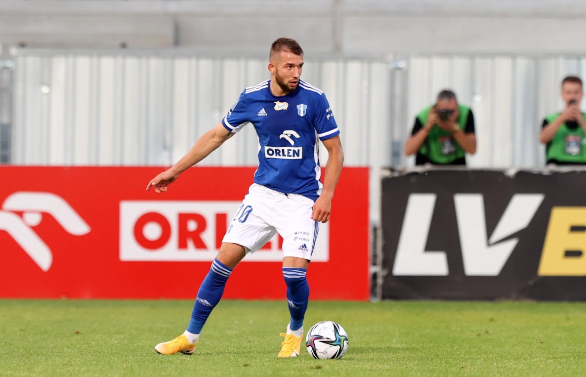 Wisla Plock tự tin với chuỗi thắng sân nhà và ngôi đầu bảng Ekstraklasa