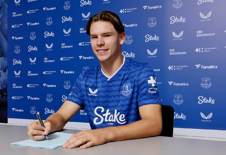 Everton chi 42 triệu bảng cho chân sút 20 tuổi - Ảnh 1