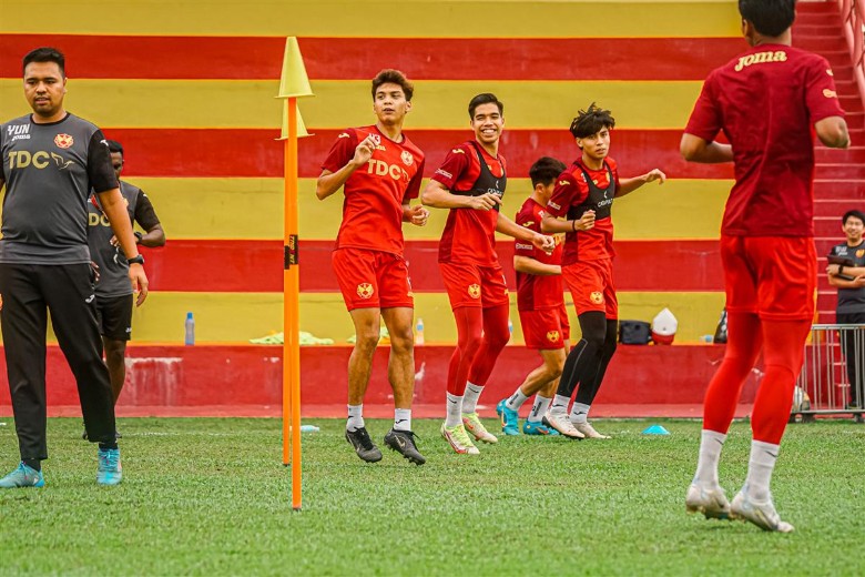 Selangor vs Terengganu 27/8: cầu thủ Terengganu ăn mừng, minh họa phong độ ghi 10 bàn sau 3 vòng VĐQG Malaysia