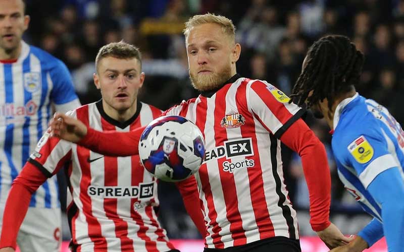 Nhận định, Soi kèo Sunderland vs Huddersfield 1h45 ngày 27/8: Tin vào Mèo Đen - Ảnh 1