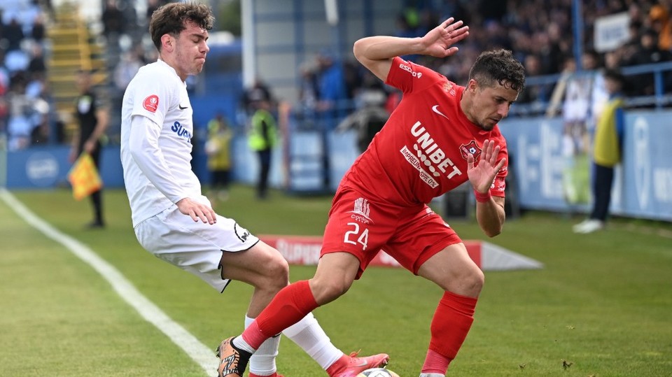 Nhận định, Soi kèo Corvinul Hunedoara vs Farul Constanta 21h00 ngày 28/8: Chiến thắng sát nút - Ảnh 3