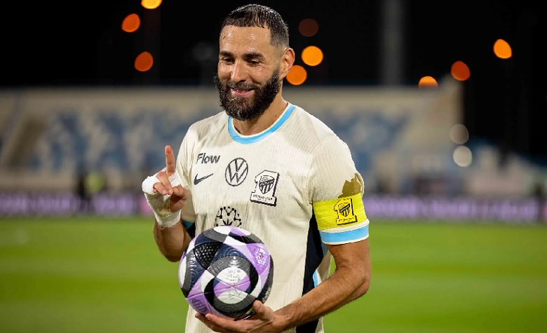 Benzema vượt mốc 500 bàn thắng trong sự nghiệp - Ảnh 1