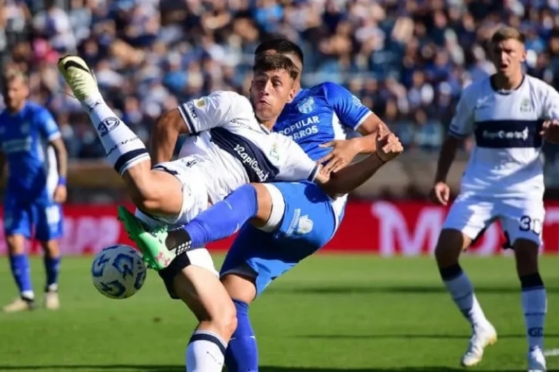 Nhận định, Soi kèo Gimnasia vs Atletico Tucuman 03h00 ngày 02/09: Cửa trên khó thắng - Ảnh 1