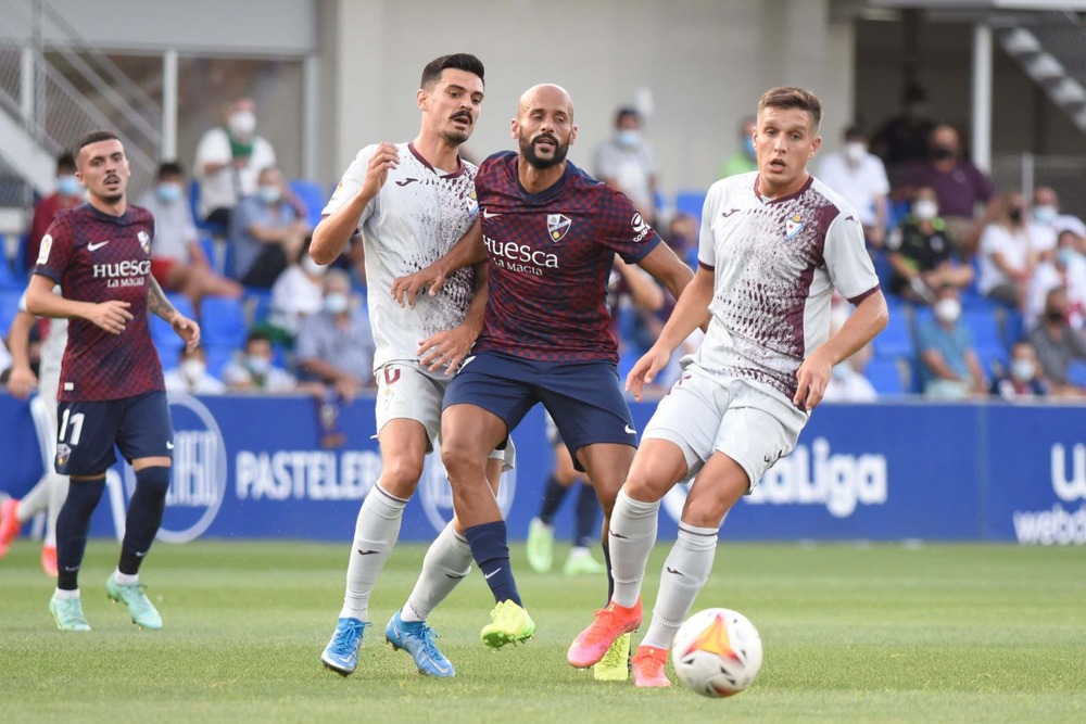 Nhận định, Soi kèo Huesca vs Eibar, 0h30 ngày 02/09: Thế trận khó đoán - Ảnh 1