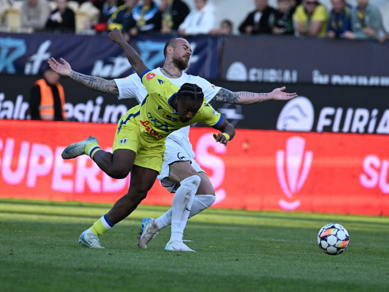 Soi kèo phạt góc Farul Constanta vs Petrolul Ploiesti, 1h ngày 02/09 - Ảnh 6