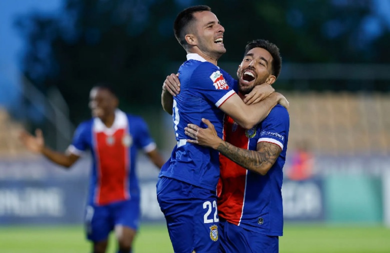 Alverca thăng hạng Primeira Liga sau 21 năm và dự án lớn của Vinicius