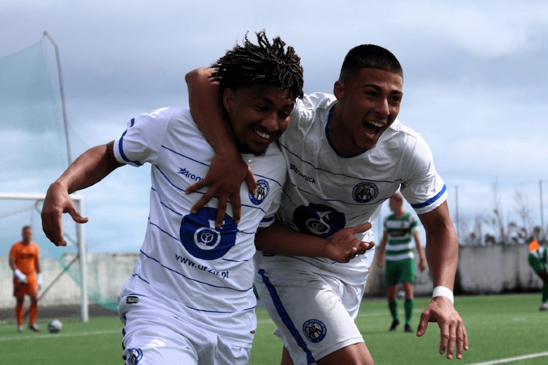 Nhận định, Soi kèo Urzelinense vs Atletico Malveira, 23h00 ngày 7/9: Tiến bước vòng trong - Ảnh 1