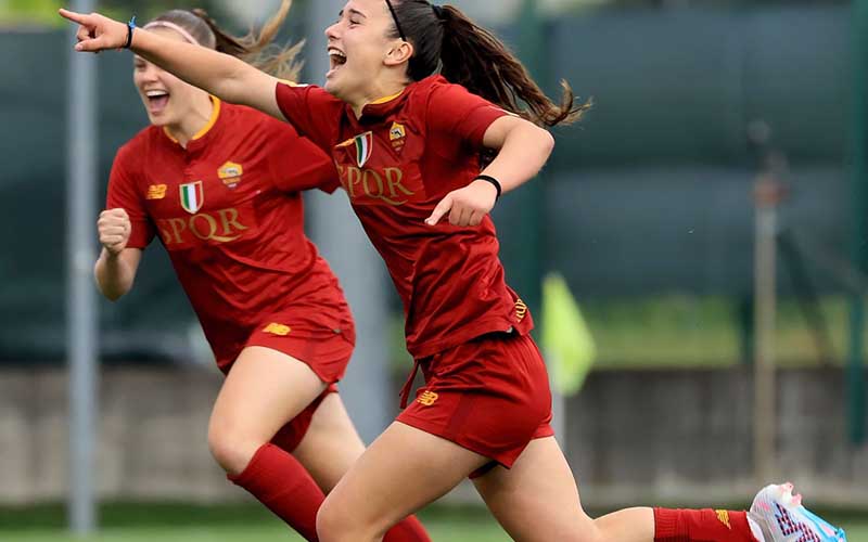 Soi kèo phạt góc Nữ AS Roma vs Nữ Sporting Lisbon, 1h30 ngày 12/09 - Ảnh 4