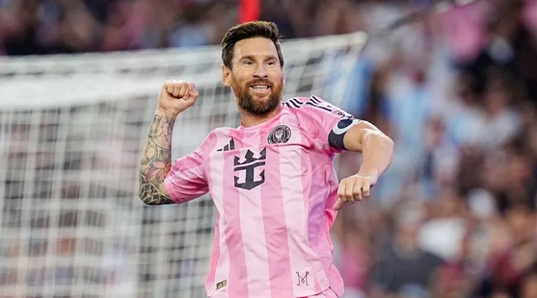 Lionel Messi trong màu áo Inter Miami, sẵn sàng trở lại thi đấu sau chấn thương, hướng đến trận gặp Charlotte FC