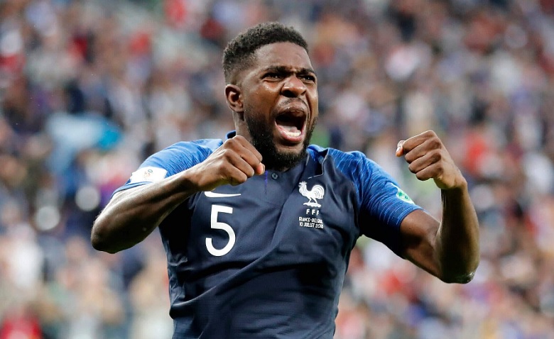 Samuel Umtiti ăn mừng cùng tuyển Pháp tại World Cup 2018, trung vệ Les Bleus ghi bàn quyết định ở bán kết gặp Bỉ