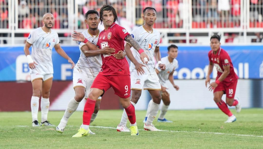 Đội hình dự kiến Malut United vs Madura United với Ciro Henrique và Lulinha
