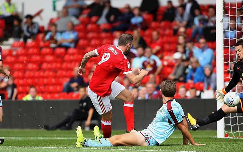 Nhận định Burnley vs Nottingham trên sân Turf Moor ngày 20/9, trận cầu then chốt cuộc đua trụ hạng Ngoại hạng Anh