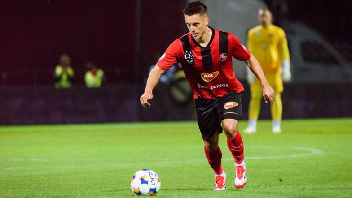 Csikszereda tiếp Metaloglobus Bucuresti lúc 22h00 ngày 22/9 tại Liga 1 Romania