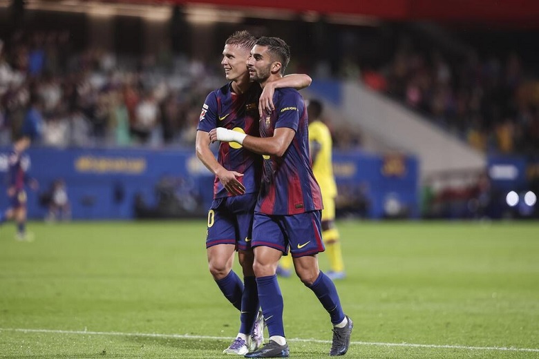 Ferran Torres lập cú đúp giúp Barcelona dẫn 2-0 trước Getafe ở La Liga
