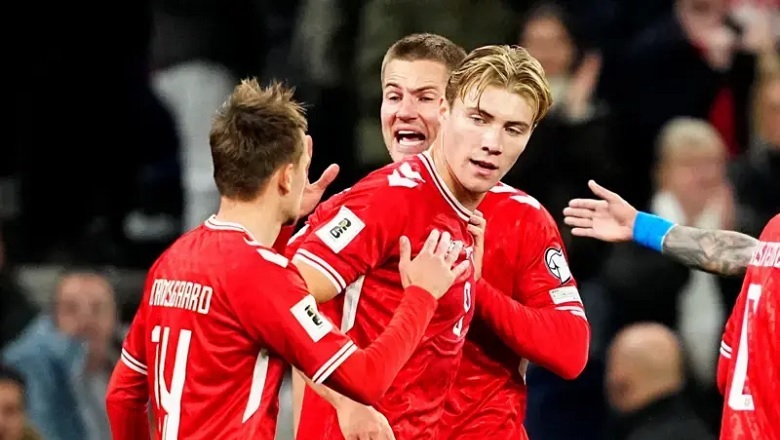 Hojlund liên tục ghi bàn sau khi rời MU - Ảnh 1