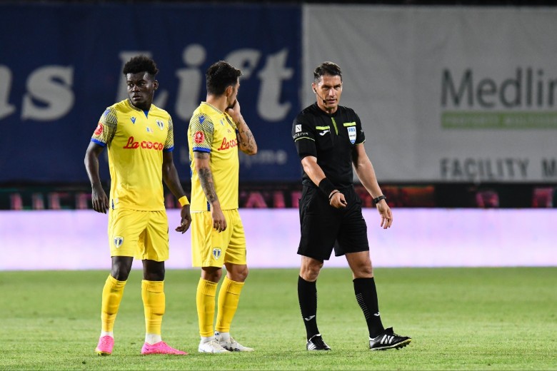 Nhận định, Soi kèo Petrolul Ploiesti vs CFR Cluj, 0h30 ngày 21/10: Cầm chân lẫn nhau - Ảnh 1