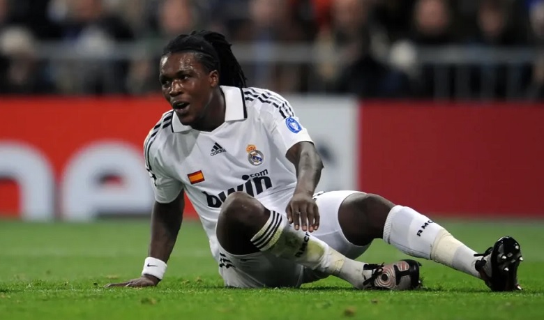 Cựu sao Real Madrid và Everton bị đột quỵ - Ảnh 1