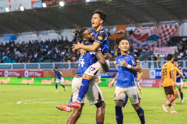 Nhận định, Soi kèo Becamex TPHCM vs Hà Nội, 18h00 ngày 25/10: Món quà tặng tân HLV - Ảnh 1