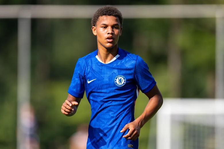 HLV Maresca cân nhắc trao cơ hội ra mắt Ngoại hạng Anh cho thần đồng 15 tuổi - Ảnh 1