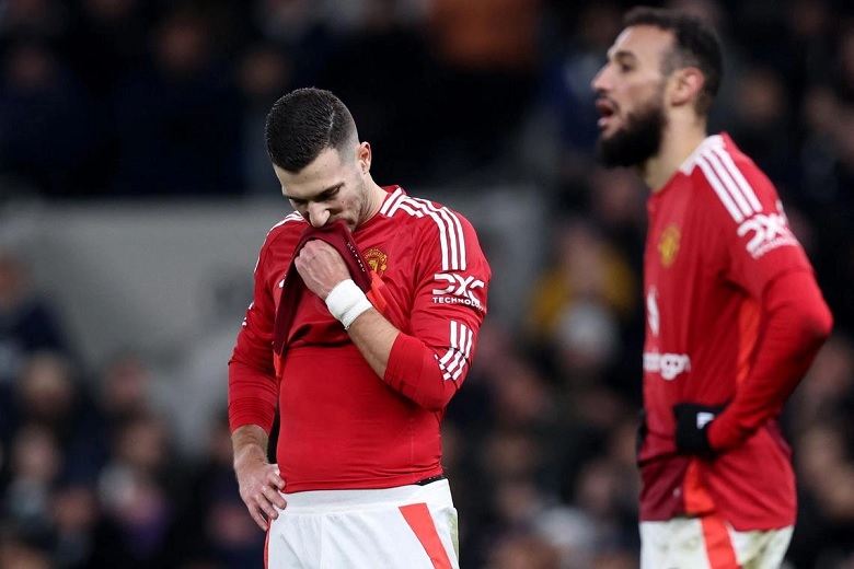 MU khiếu nại vì bị xếp lịch bất công trong giai đoạn Giáng sinh - Ảnh 1