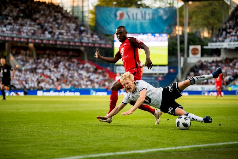 Nhận định, Soi kèo Rosenborg vs Brann, 20h30 ngày 26/10: Áp sát ngôi đầu - Ảnh 1