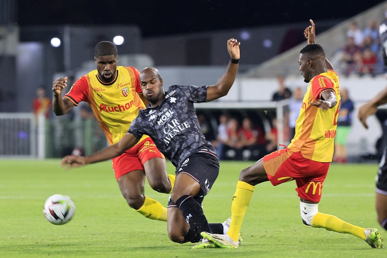 Nhận định, Soi kèo Metz vs RC Lens, 1h00 ngày 30/10: Xứng đáng top 2 - Ảnh 1