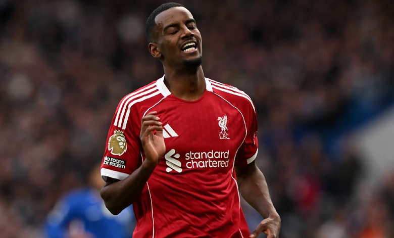 Isak nguy cơ lỡ 2 đại chiến - Ảnh 1