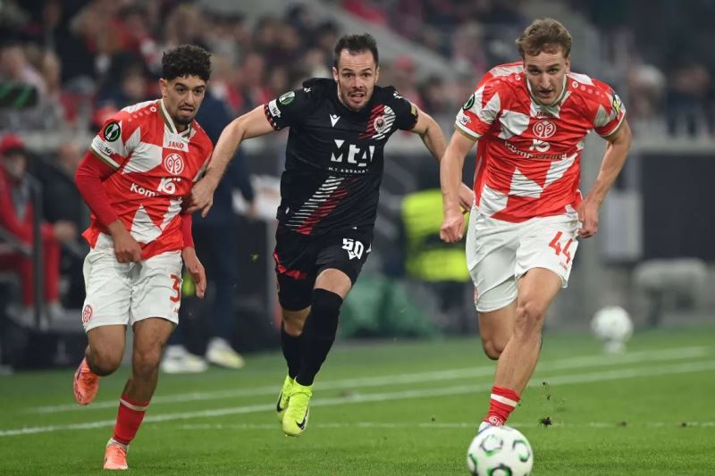 Nhận định, Soi kèo Mainz 05 vs Fiorentina 00h45 ngày 07/11: Bất phân thắng bại - Ảnh 1