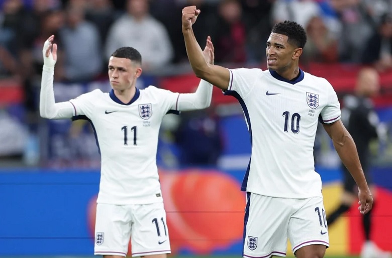 ĐT Anh triệu tập đội hình tháng 11/2025: Bellingham và Foden tái xuất - Ảnh 1