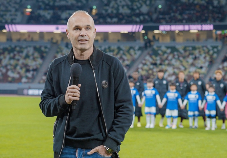 Iniesta bị cáo buộc lừa đảo - Ảnh 1