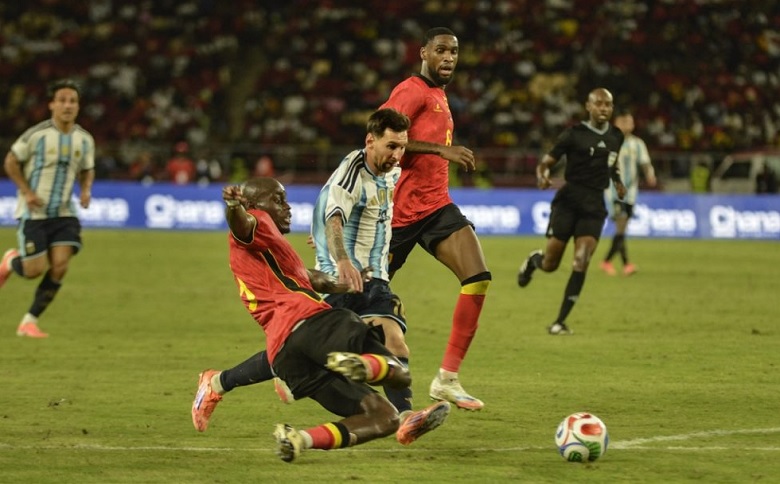 Messi tỏa sáng giúp Argentina hạ đẹp Angola - Ảnh 1