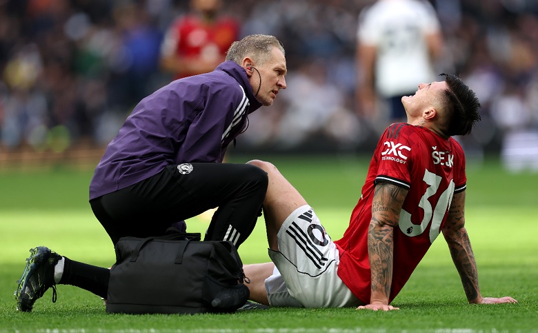 MU nguy cơ mất Sesko 6 trận liên tiếp  - Ảnh 1