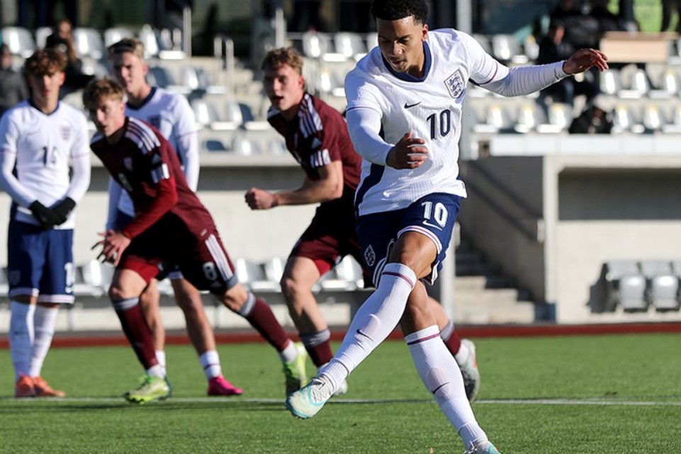 Nhận định, Soi kèo U19 Scotland vs U19 Anh 17h00 ngày 18/11: Chênh lệch trình độ - Ảnh 4