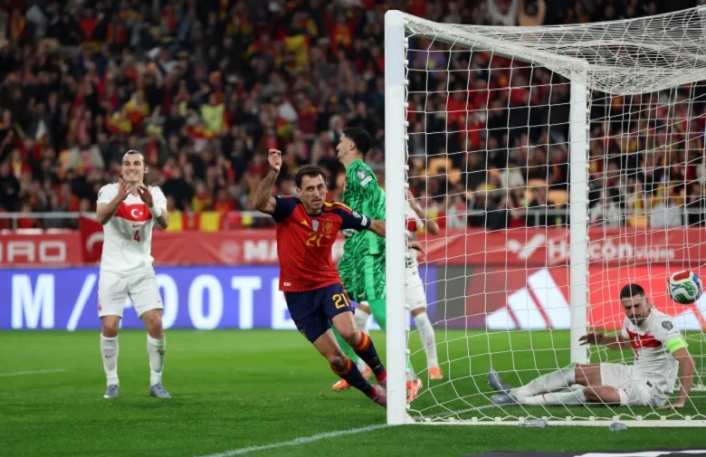 Tây Ban Nha giành vé dự World Cup 2026 sau trận hòa kịch tính với Thổ Nhĩ Kỳ - Ảnh 1
